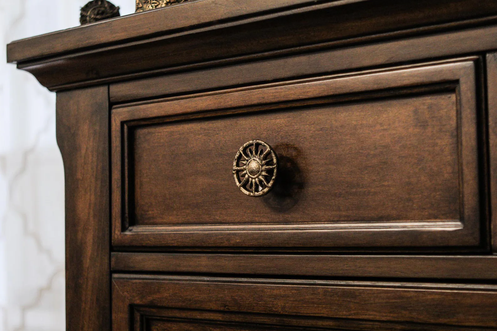 Set of 6 Antique Finish Golden Sun Cast Iron Drawer Pulls Decorative Cabinet Knob Home Decor - Image 4